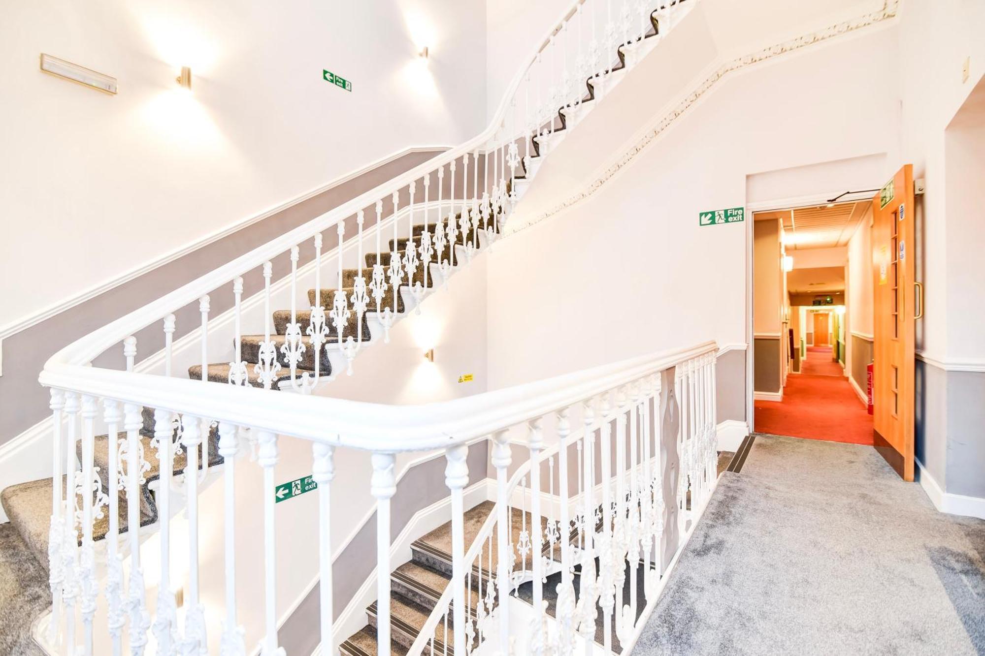 Aston Court Derby City Centre By Belvilla Ngoại thất bức ảnh
